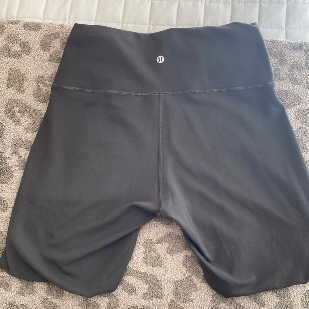 EUC LULULEMON HIGH RISE WUNDER TRAIN LEGGING 25” SIZE 10